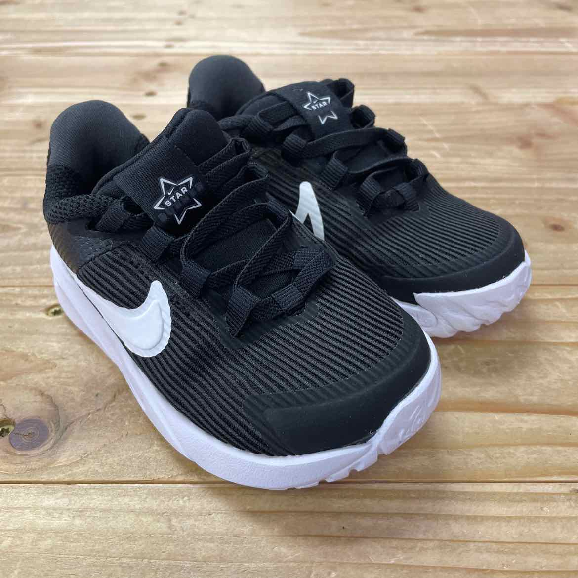NIKE BLUE/BLACK TENNIS SHOES 6 INFANT