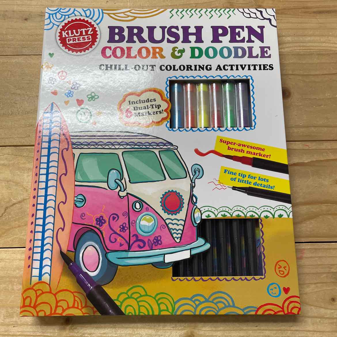 NEW! KLUTZ PRESS BRUSH PEN COLOR & DOODLE