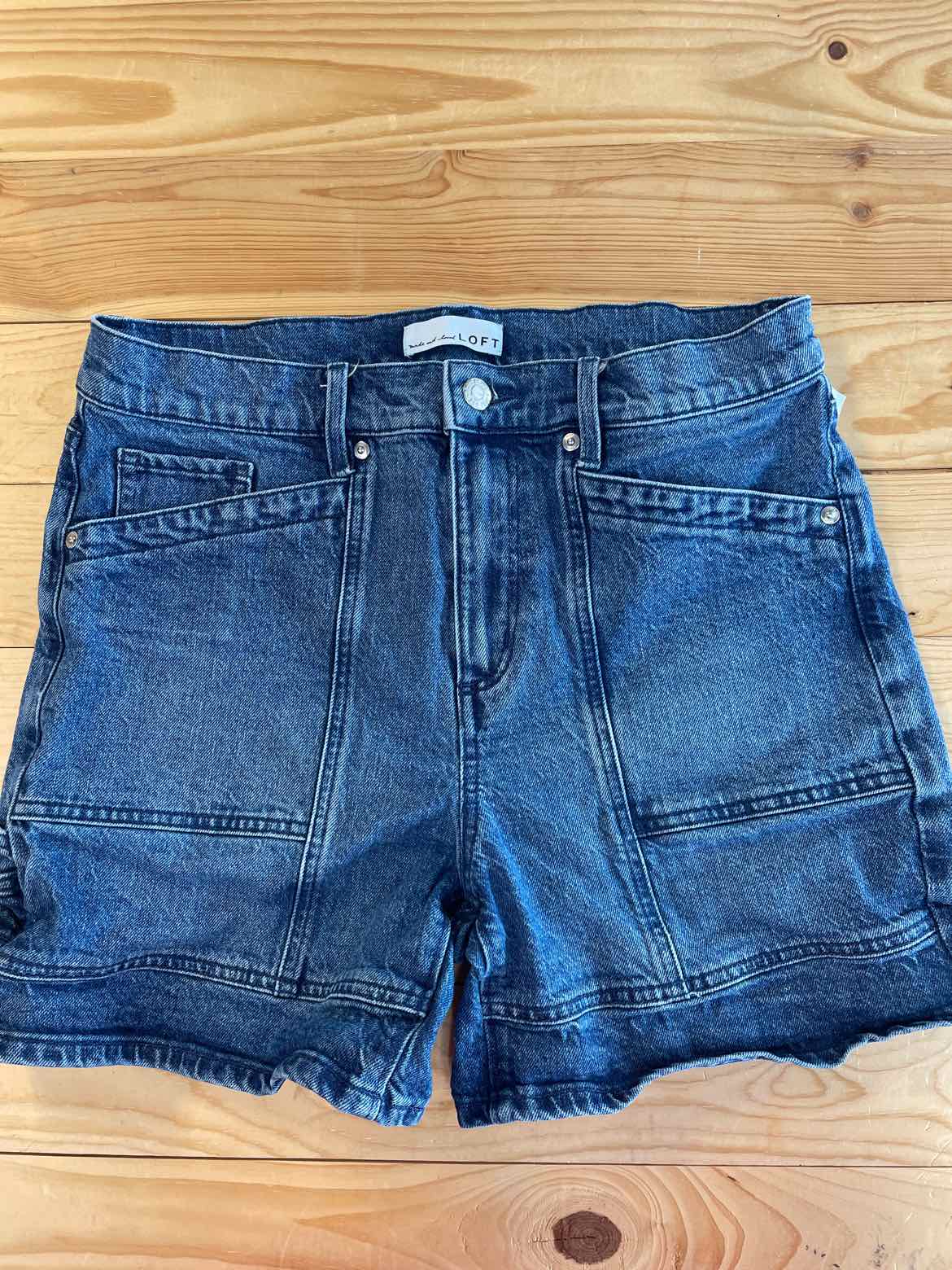 LOFT ROLL SHORTS 4