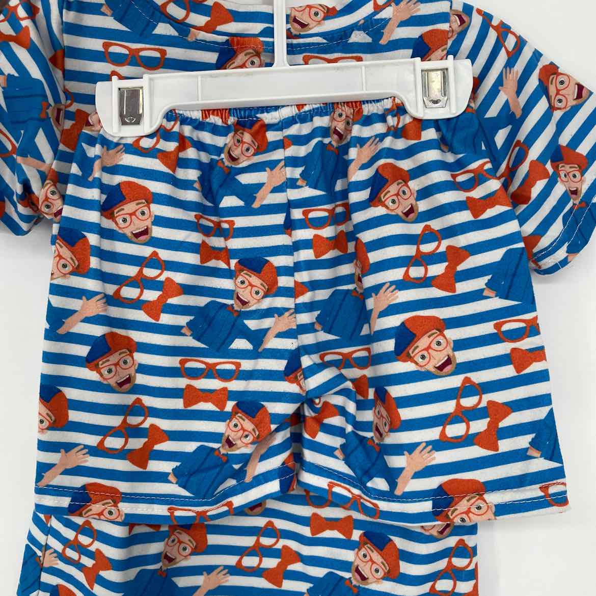 BLIPPI OUTFIT 2T