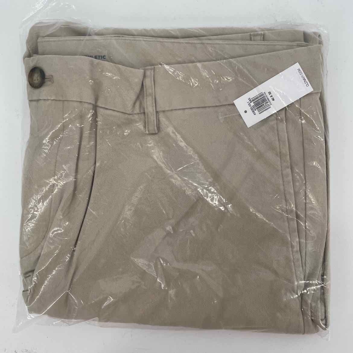 OLD NAVY PANTS 40X32