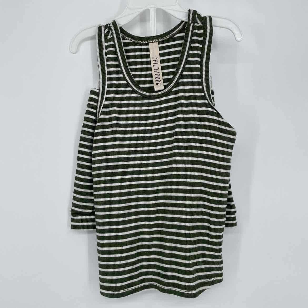 CHILDHOODS OUTFIT 2T