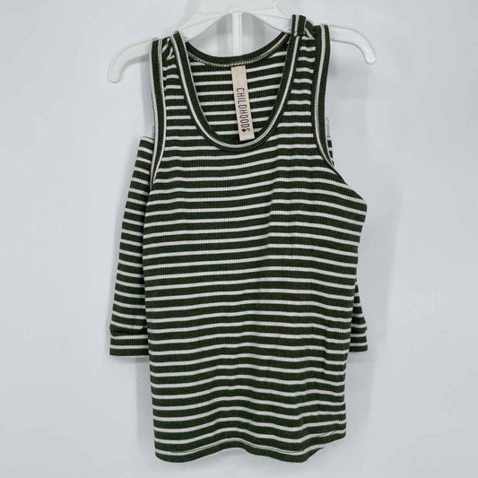 CHILDHOODS OUTFIT 2T