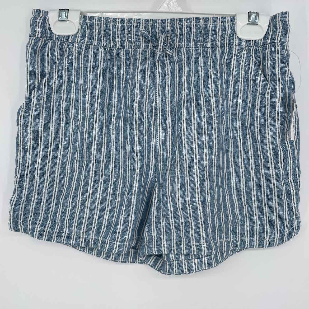 OLD NAVY SHORTS 10-12 PLUS