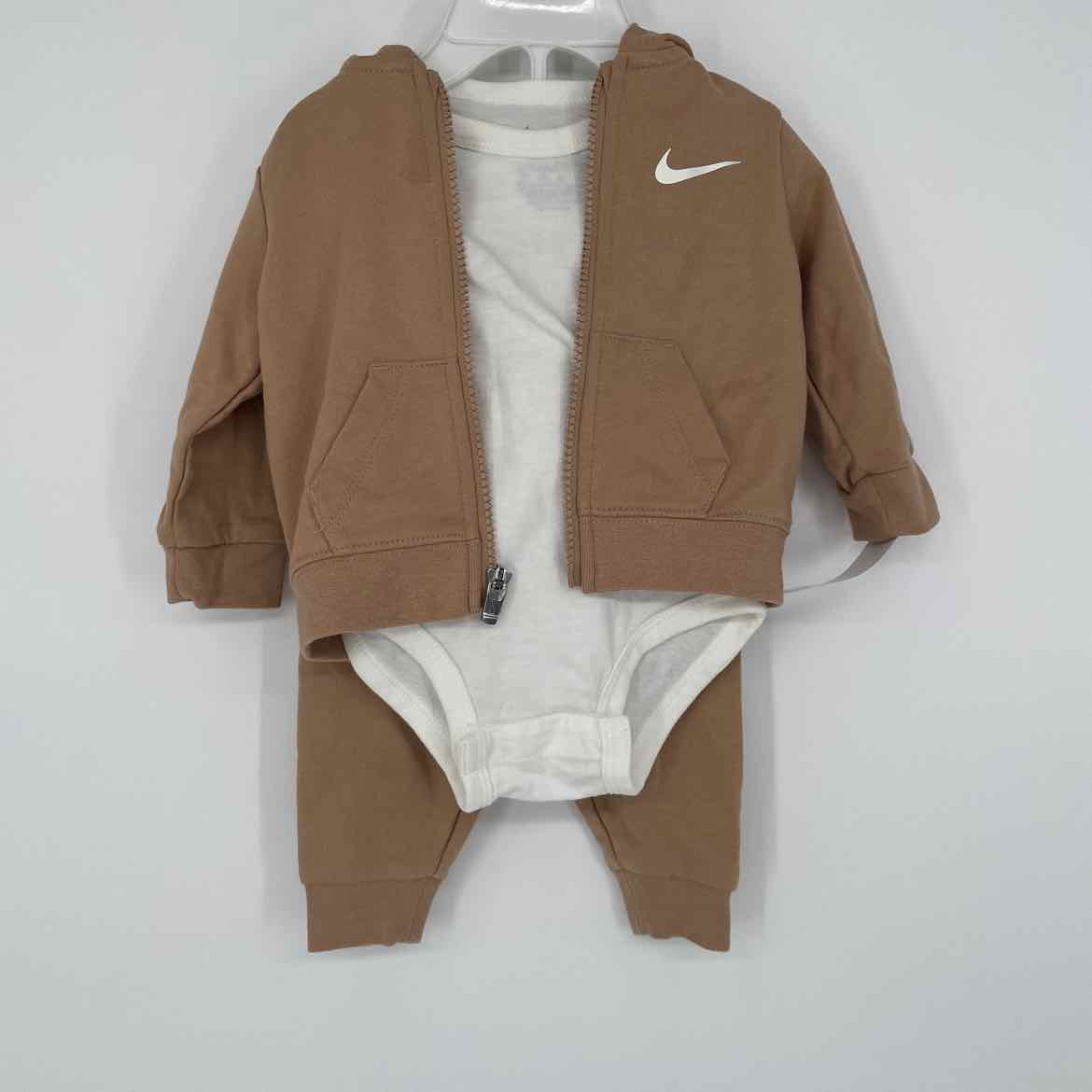 NIKE 3PC SET 3 MOS