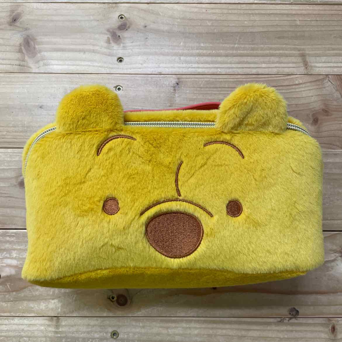 NEW! IMPRESSIONS POOH UNFOLD TRAVEL MAKEUP BAG