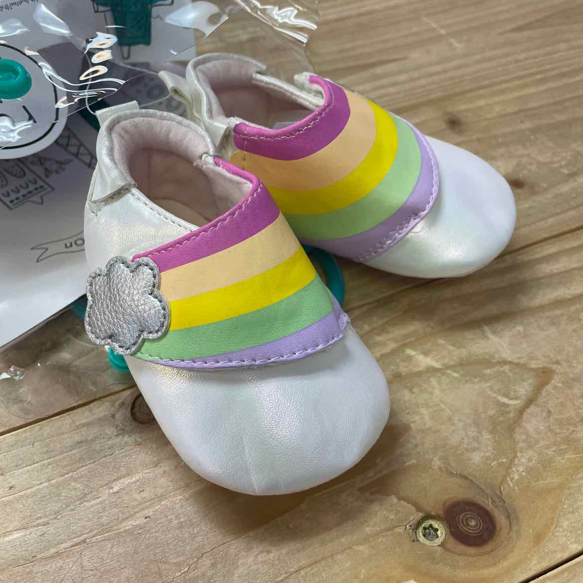 ROBEEZ SHOES 0-6 MOS