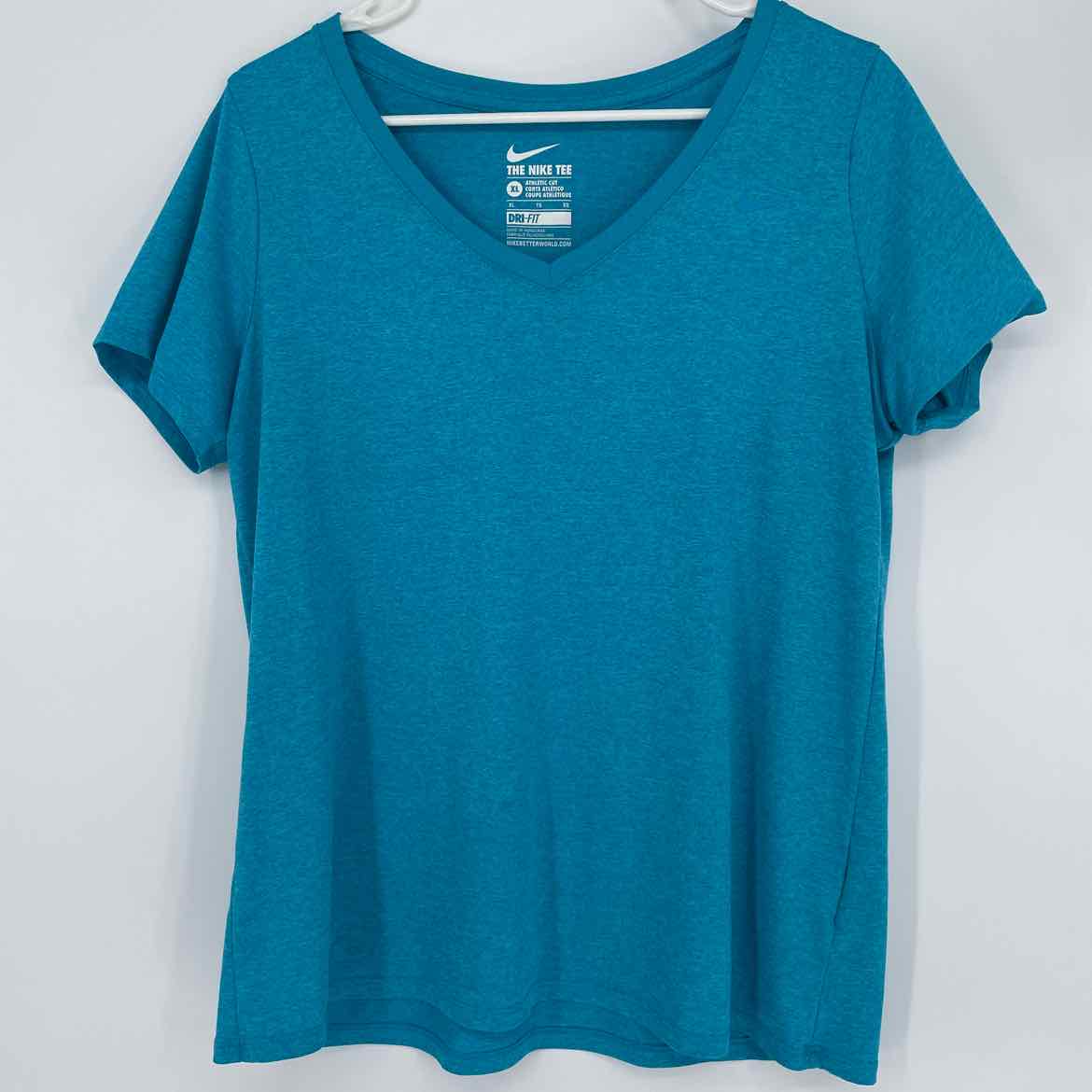NIKE SHIRT XL