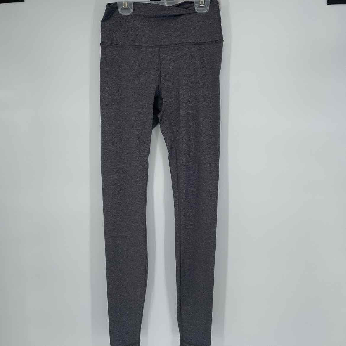 LULULEMON GRAY LEGGINGS 8 TALL