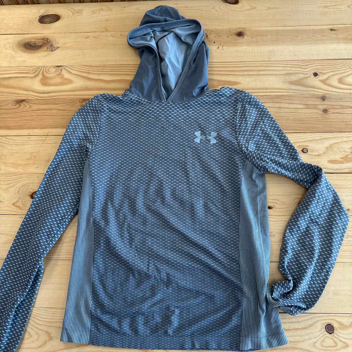 UNDER ARMOUR HOODED SHIRT YMD