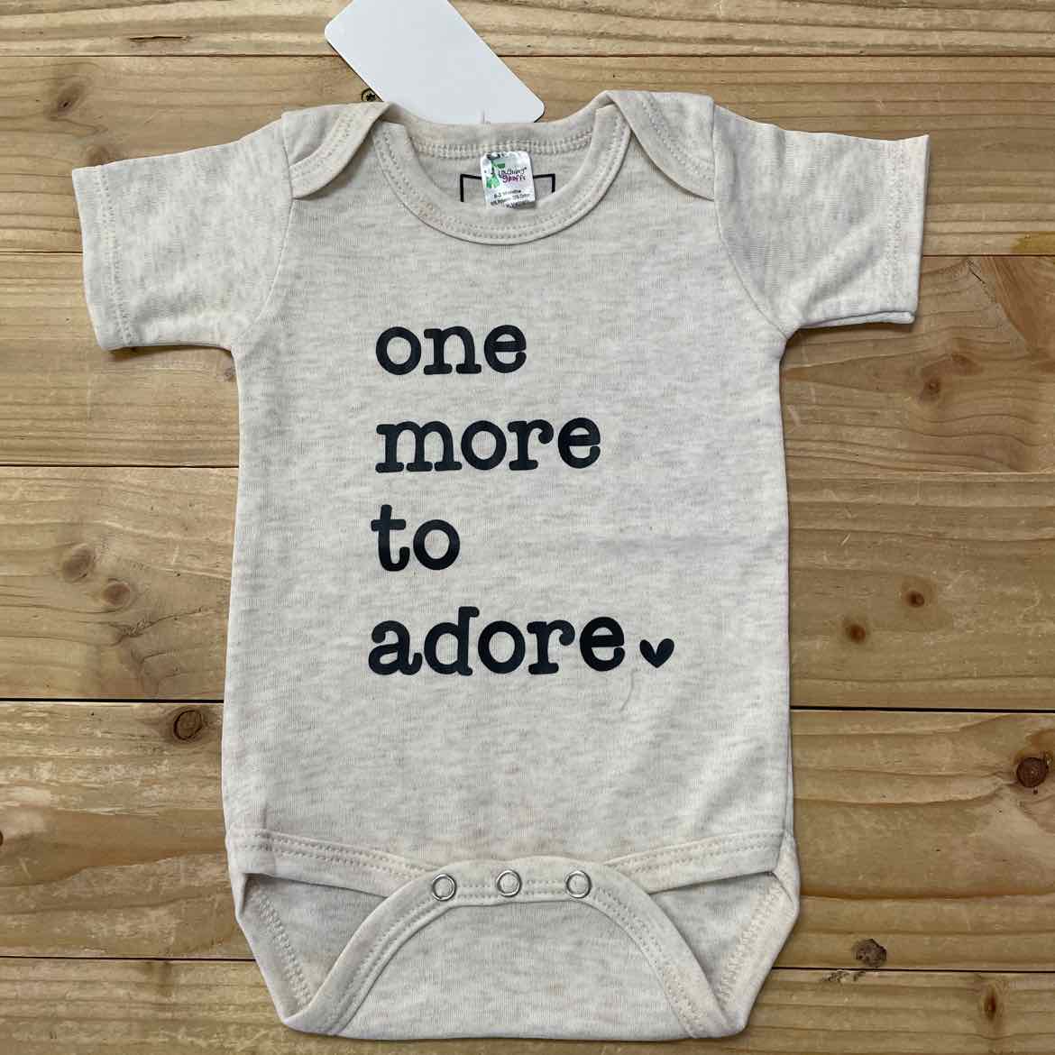 NEW! LAUGHING GIRAFFE ADORE ONESIE 0-3 MOS
