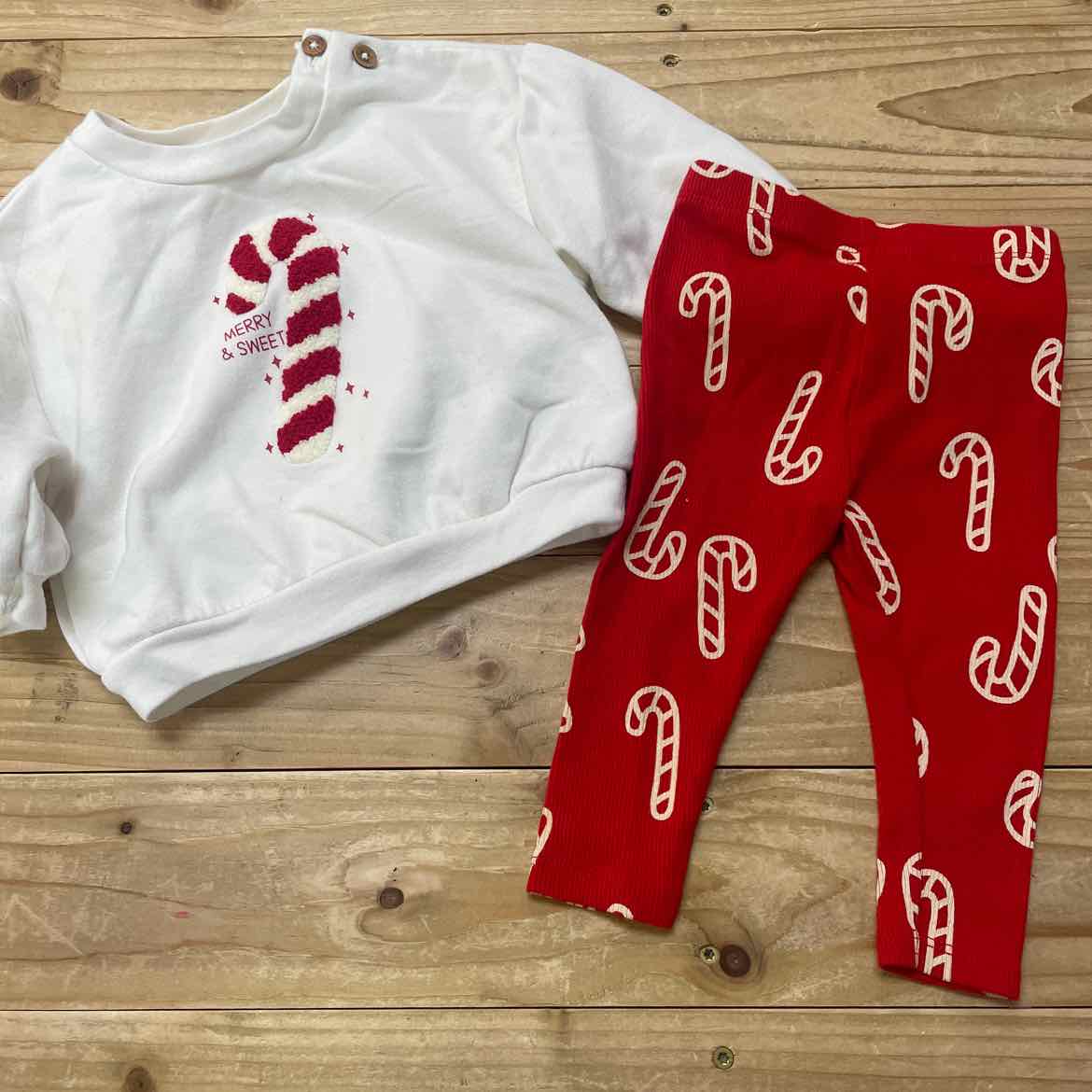 CAT & JACK CANDY CANE OUTFIT 3-6 MOS