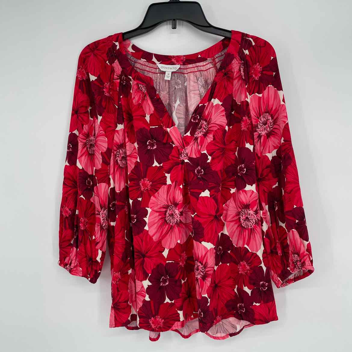 CROWN & IVY TOP M