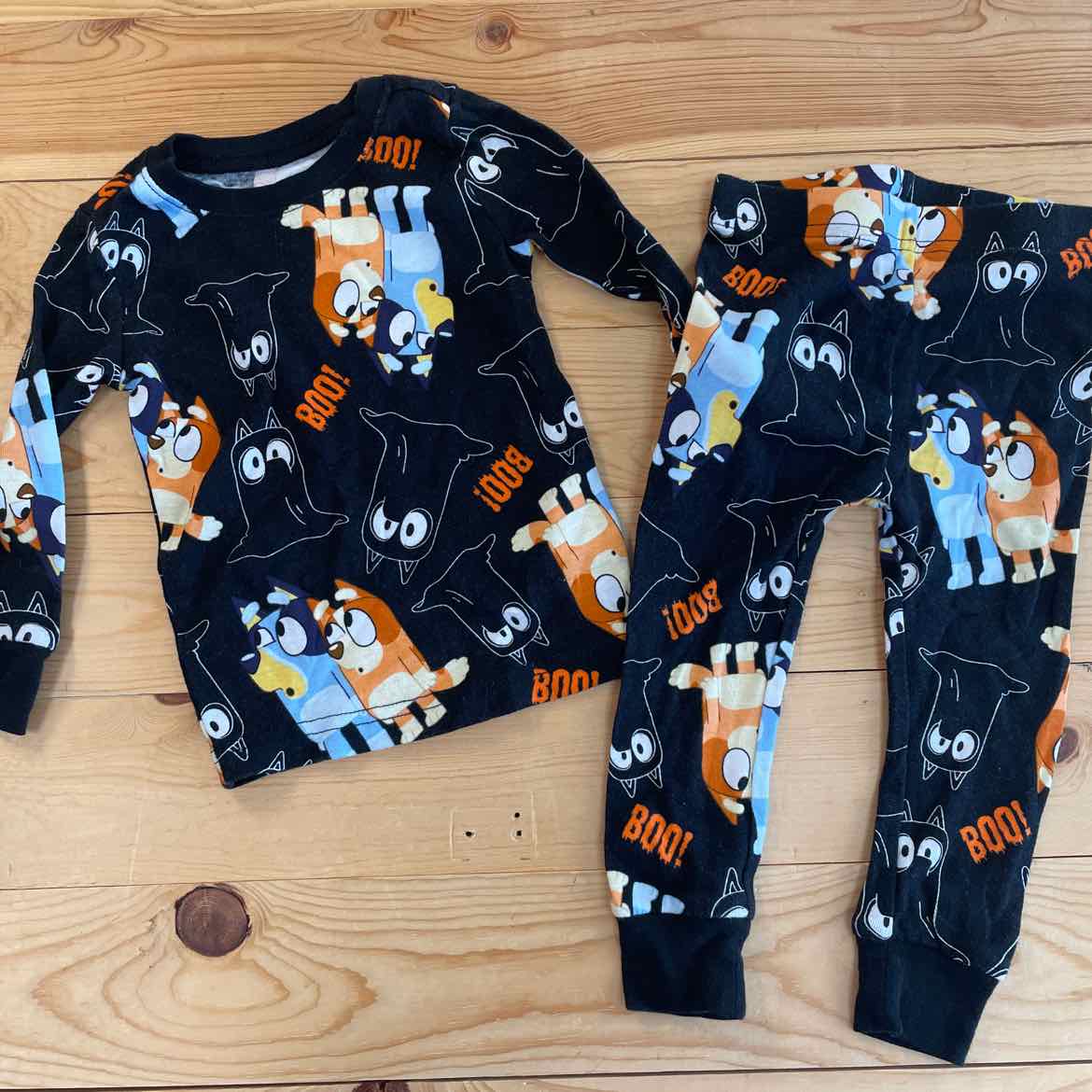 BLUEY PAJAMAS 18 MOS