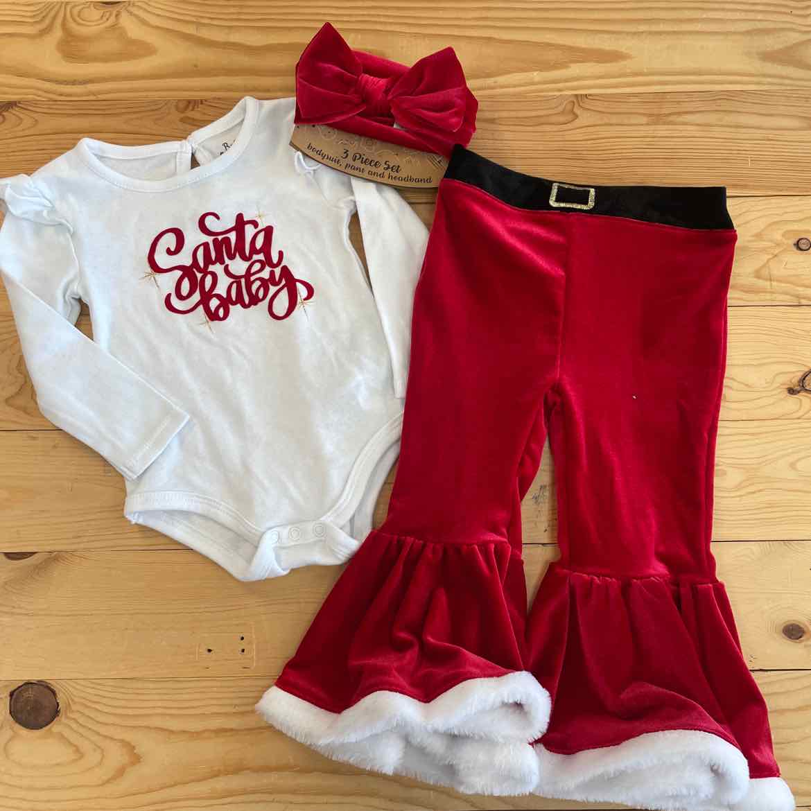 BABY ESSENTIALS CHRISTMAS 3 PC 18 MOS