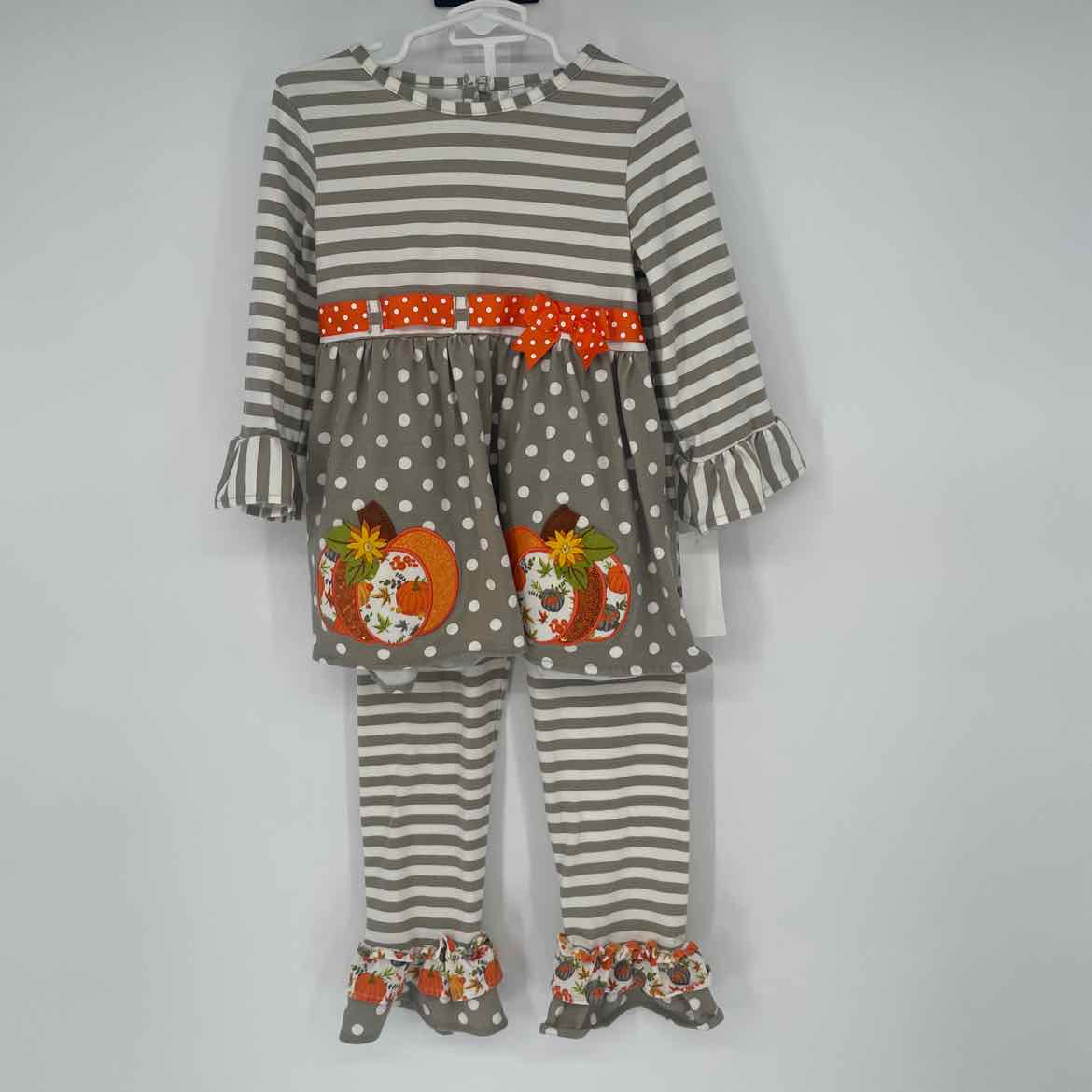 RARE EDITIONS GRAY PUMPKIN OUTFIT 5