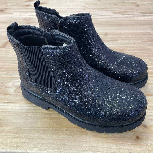 CARTERS BLACK BOOTS 2
