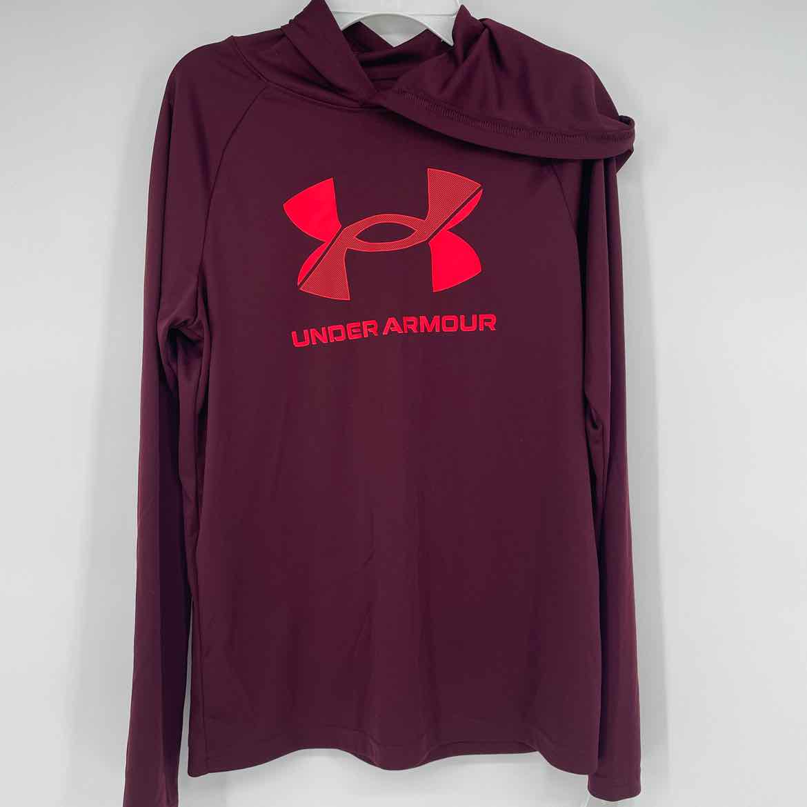 UNDER ARMOUR HOODED SHIRT  YL