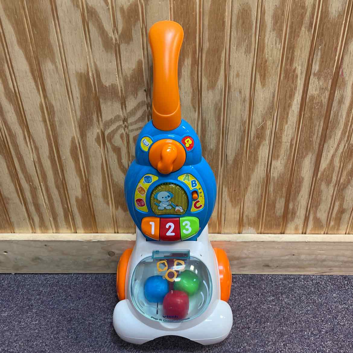 V-Tech Pop & Count Vacuum