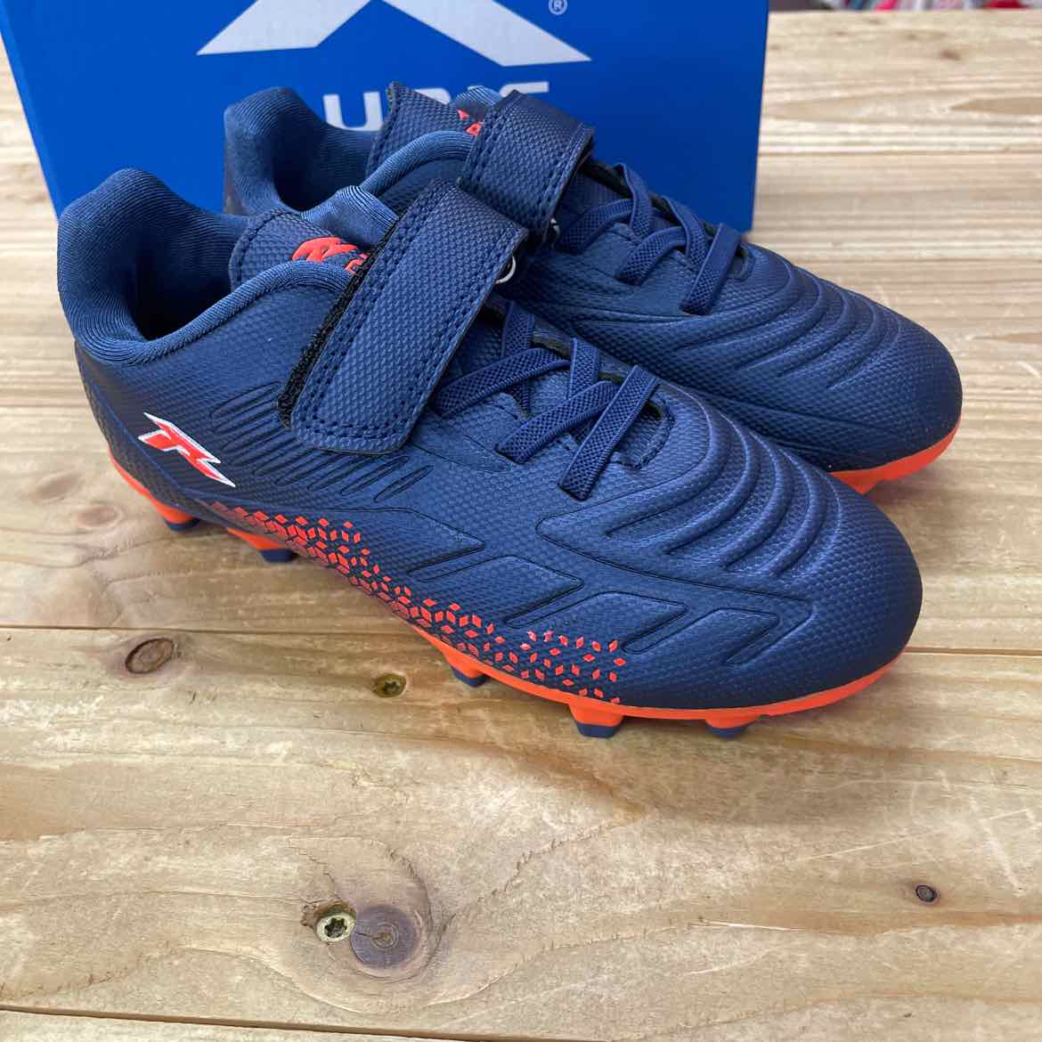 NEW! RUNIC SOCCER CLEATS 11