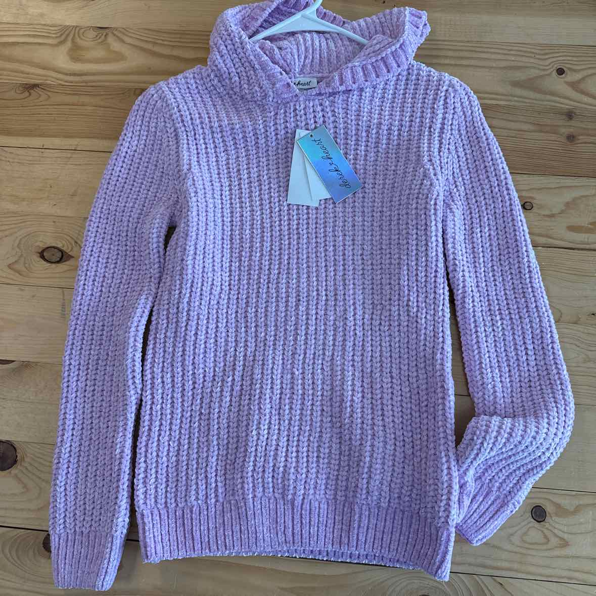 NEW! DEREK HEART SWEATER14