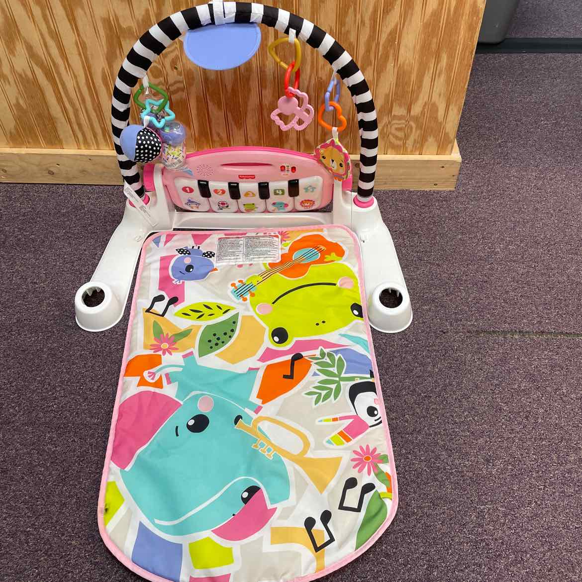 FISHE PRICE kICK & PLAY PIANO GYM