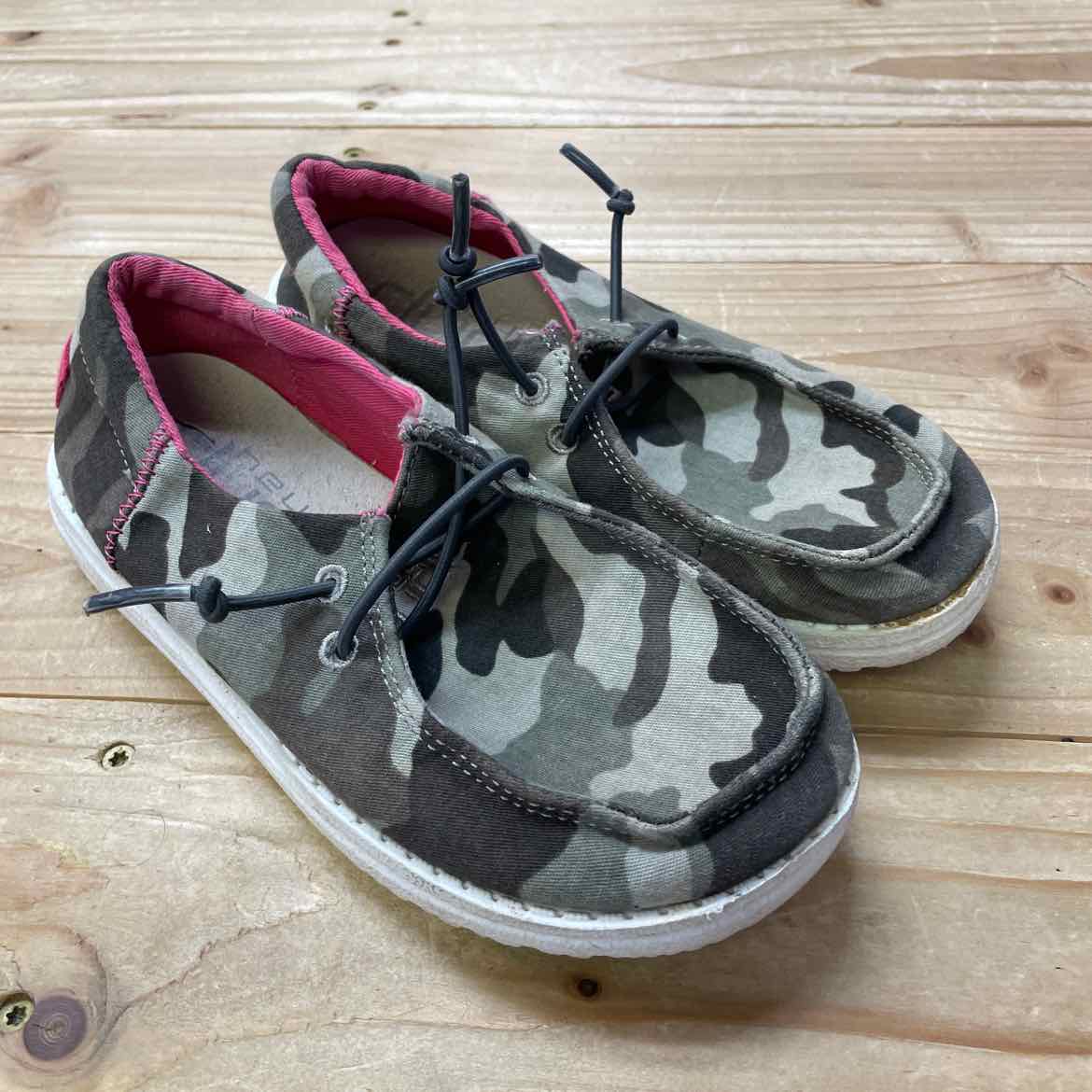 HEY DUDE WENDY CAMO SHOES K12