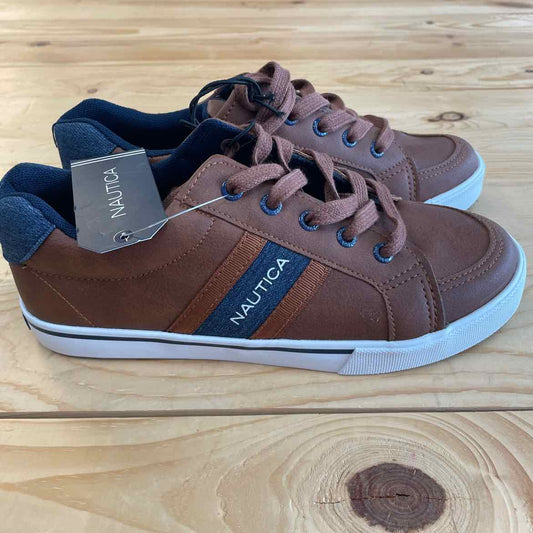 NEW! NAUTICA SHOES 3