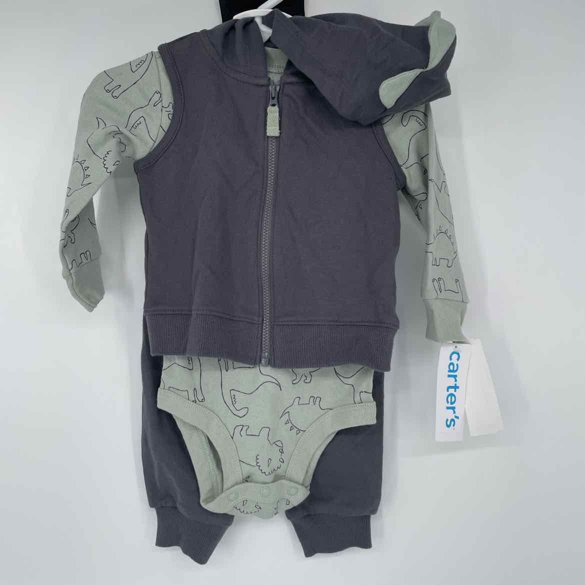 NEW! CARTER GRAY/GREEN OUTFIT 9 MOS