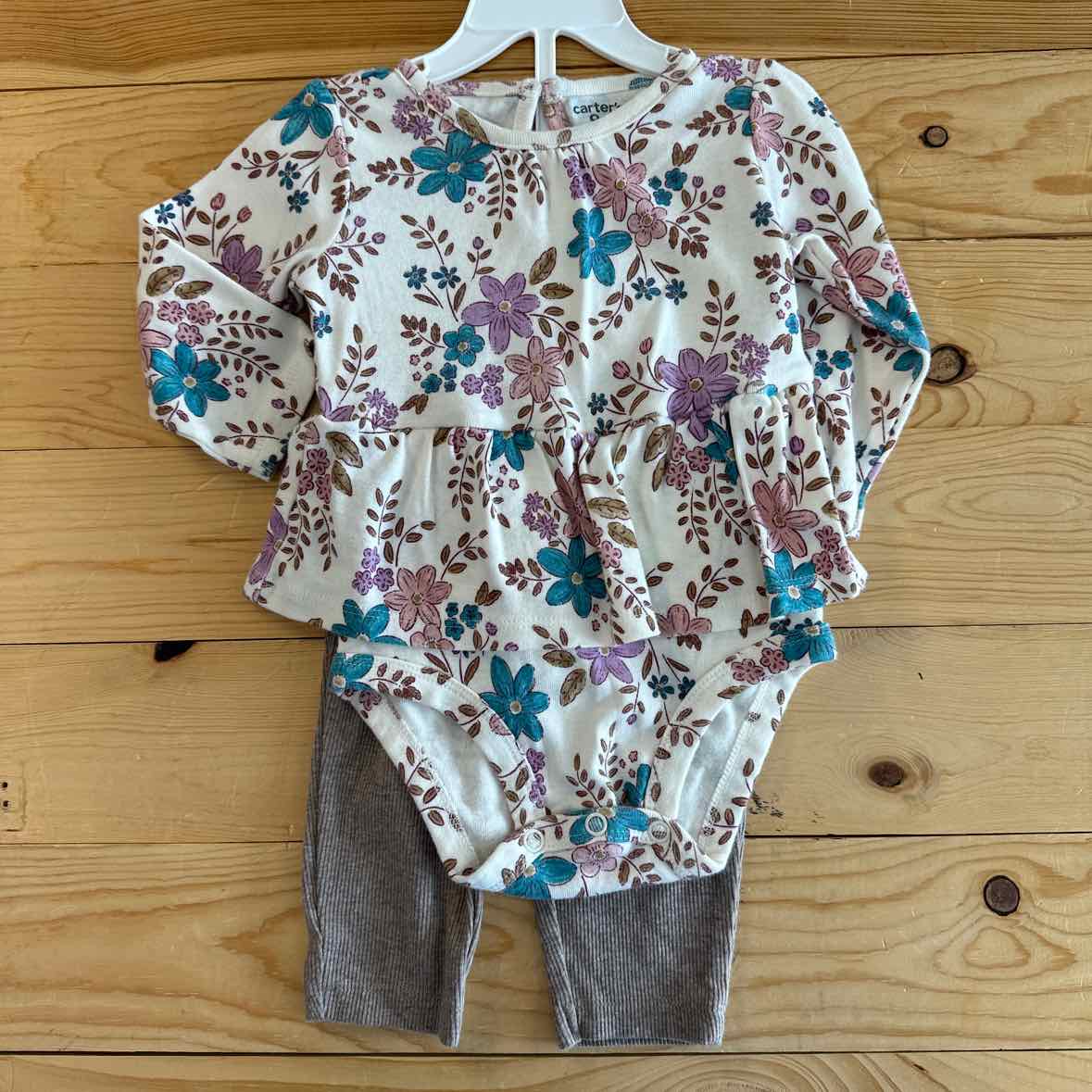 CARTERS OUTFIT 9 MOS