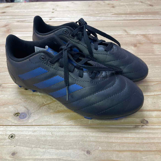 ADIDAS SOCCER CLEATS 2.5
