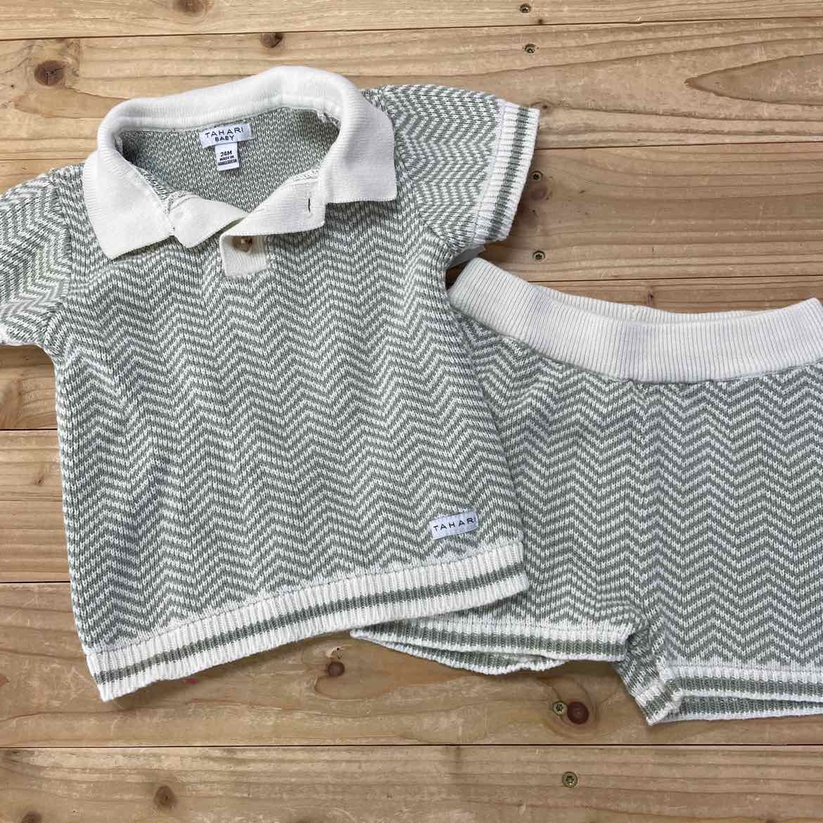TAHARI OUTFIT 24 MOS