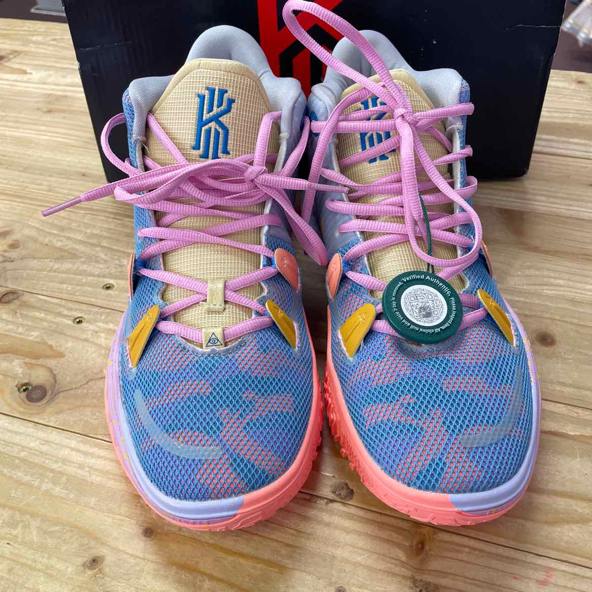 NEW! KYRIE 7 EXPRESSIONS 10