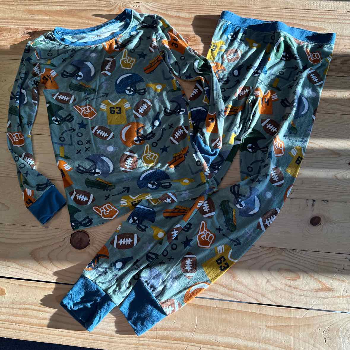 LITTLE SLEEPIES BAMBOO FOOTBALL PAJAMAS 5-6
