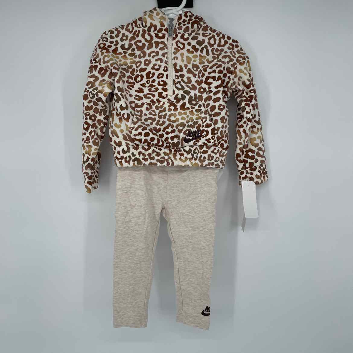 NEW! NIKE TAN/BROWN ANIMAL PRINT OUTFIT 2T