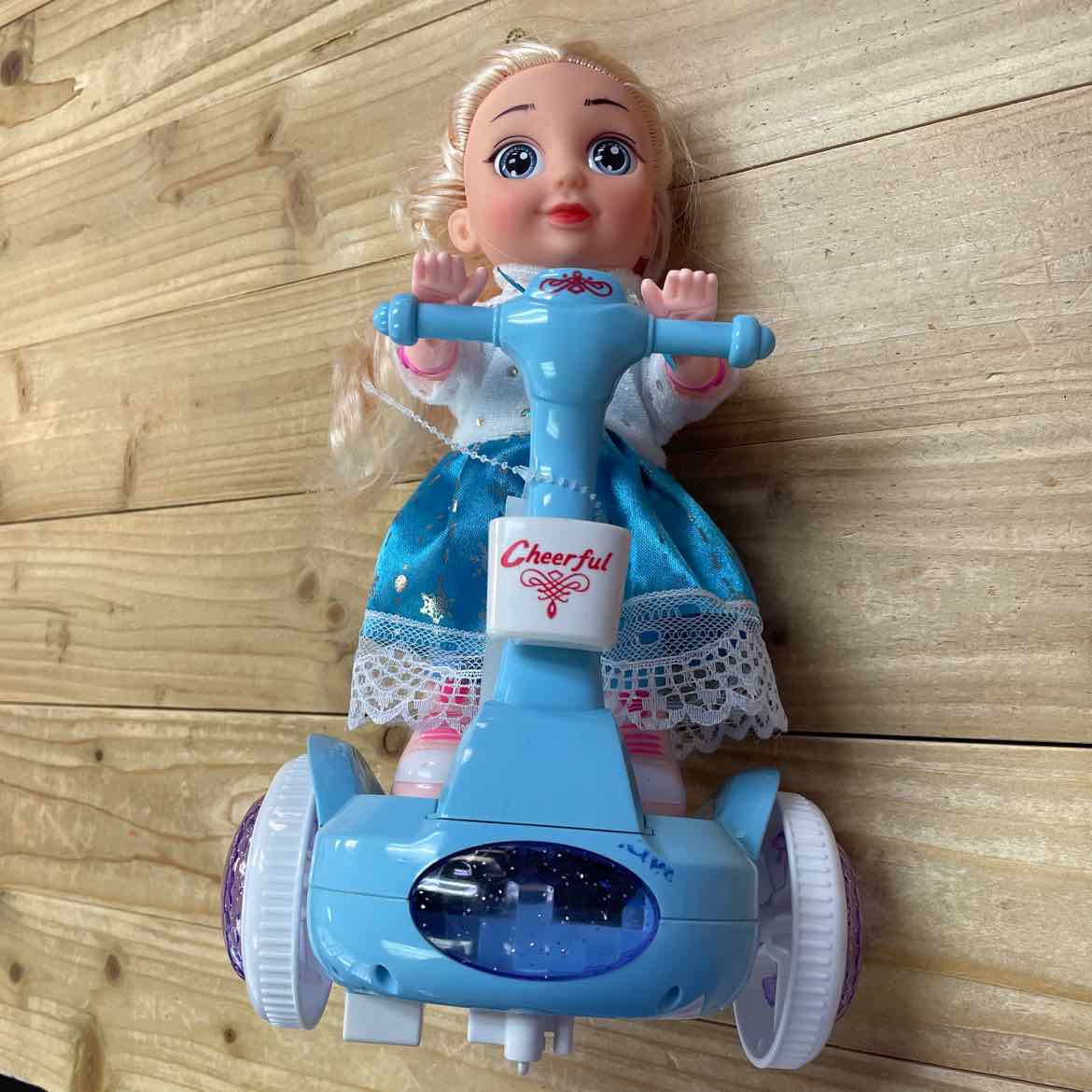 FROZEN SCOOTER DOLL TOY