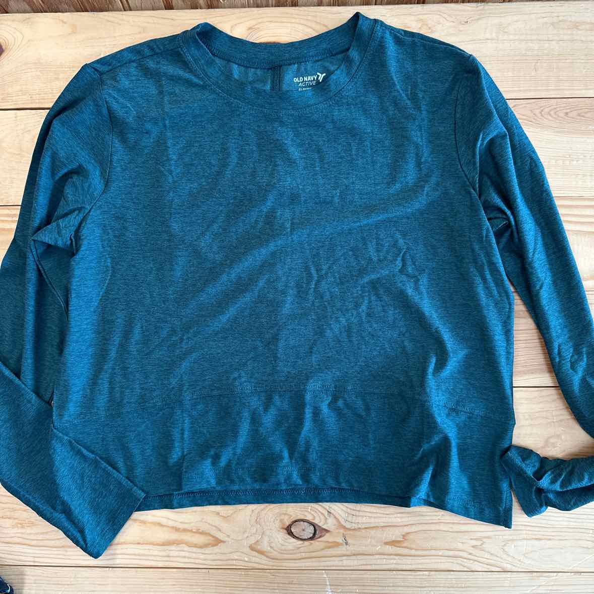 NEW! OLD NAVY CLOUDMOTION SHIRT 10-12