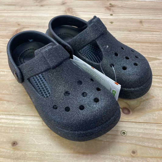 NEW! CROCS C11
