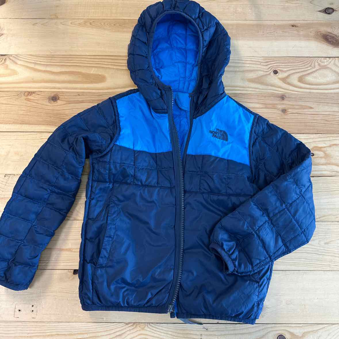 THE NORTH FACE JACKET 5