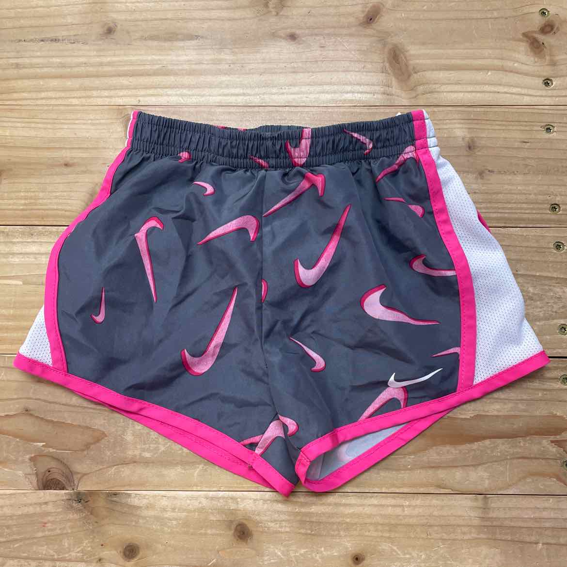 NIKE SHORTS 4T