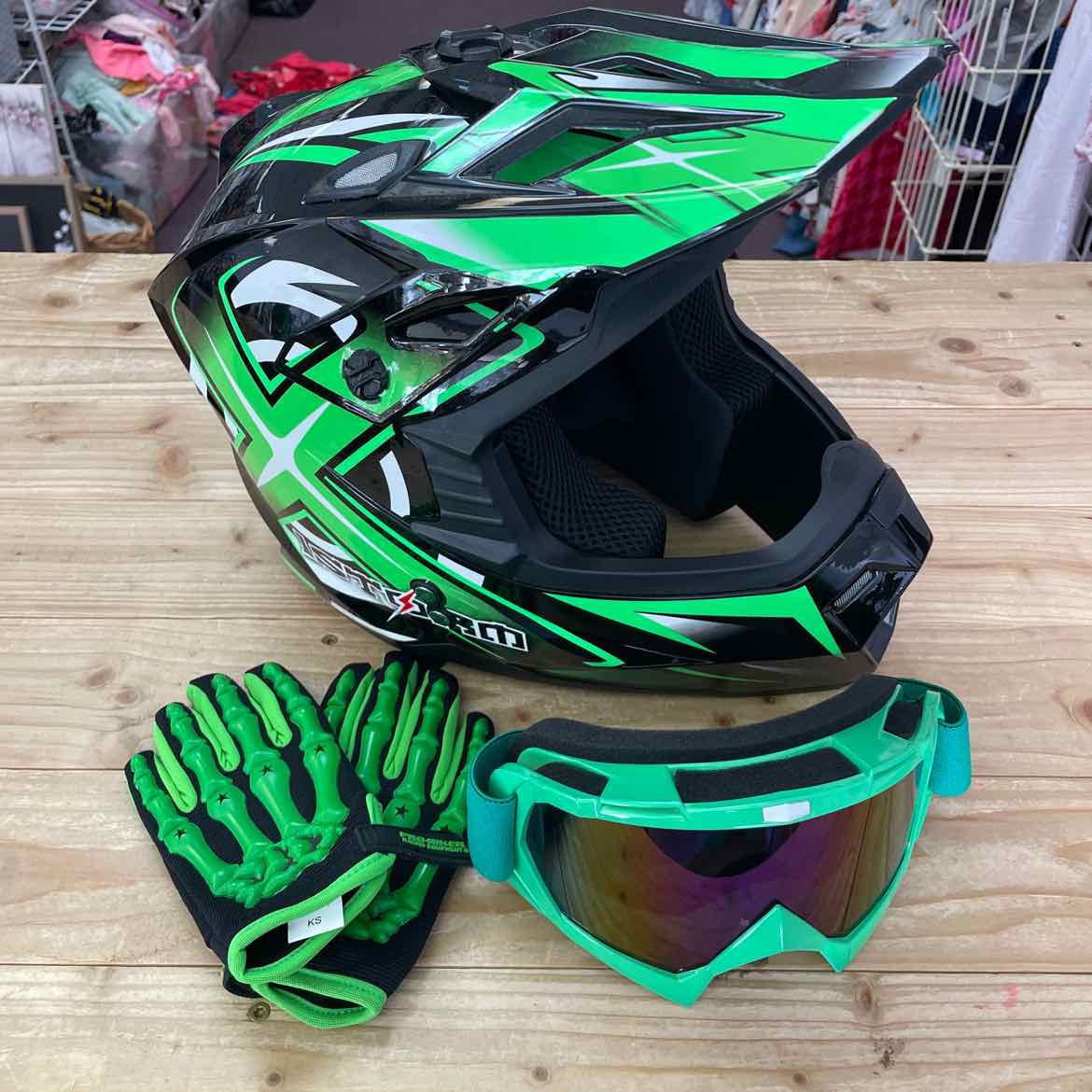 ISTORM YOUTH MOTOCROSS HELMET BMX S (49-50CM)