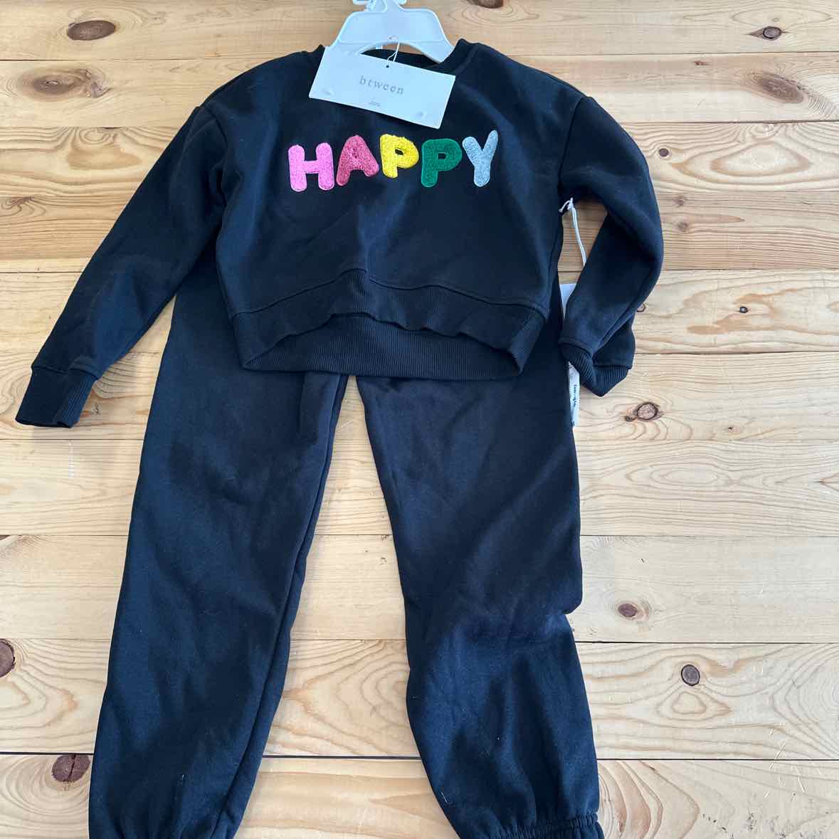 NEW! BTWEEN HAPPY OUTFIT 7