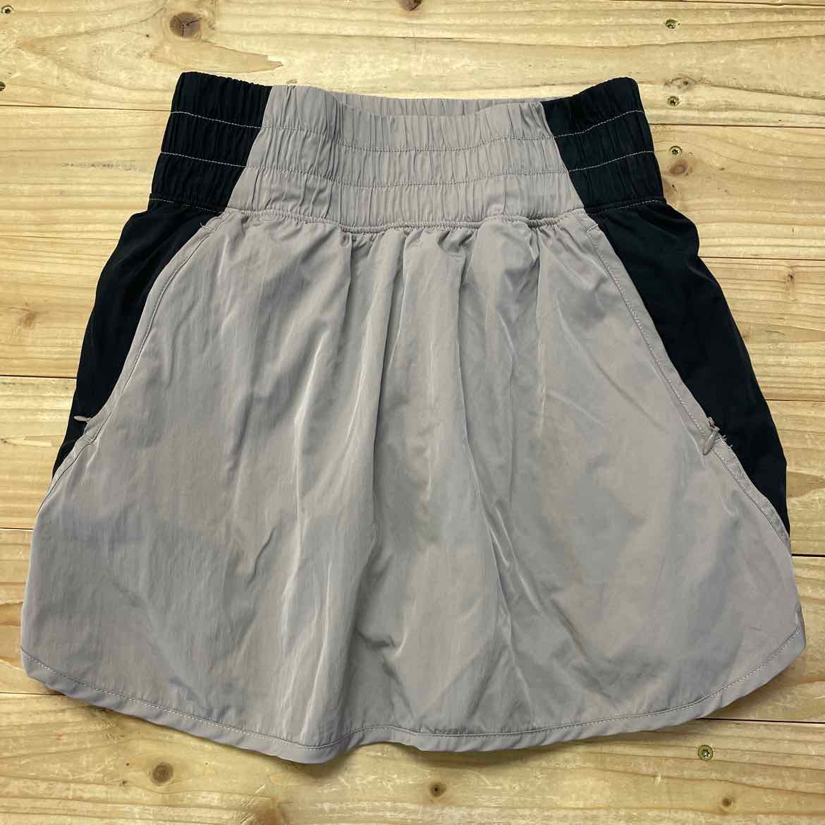 YOGALICIOUS SKORT XS