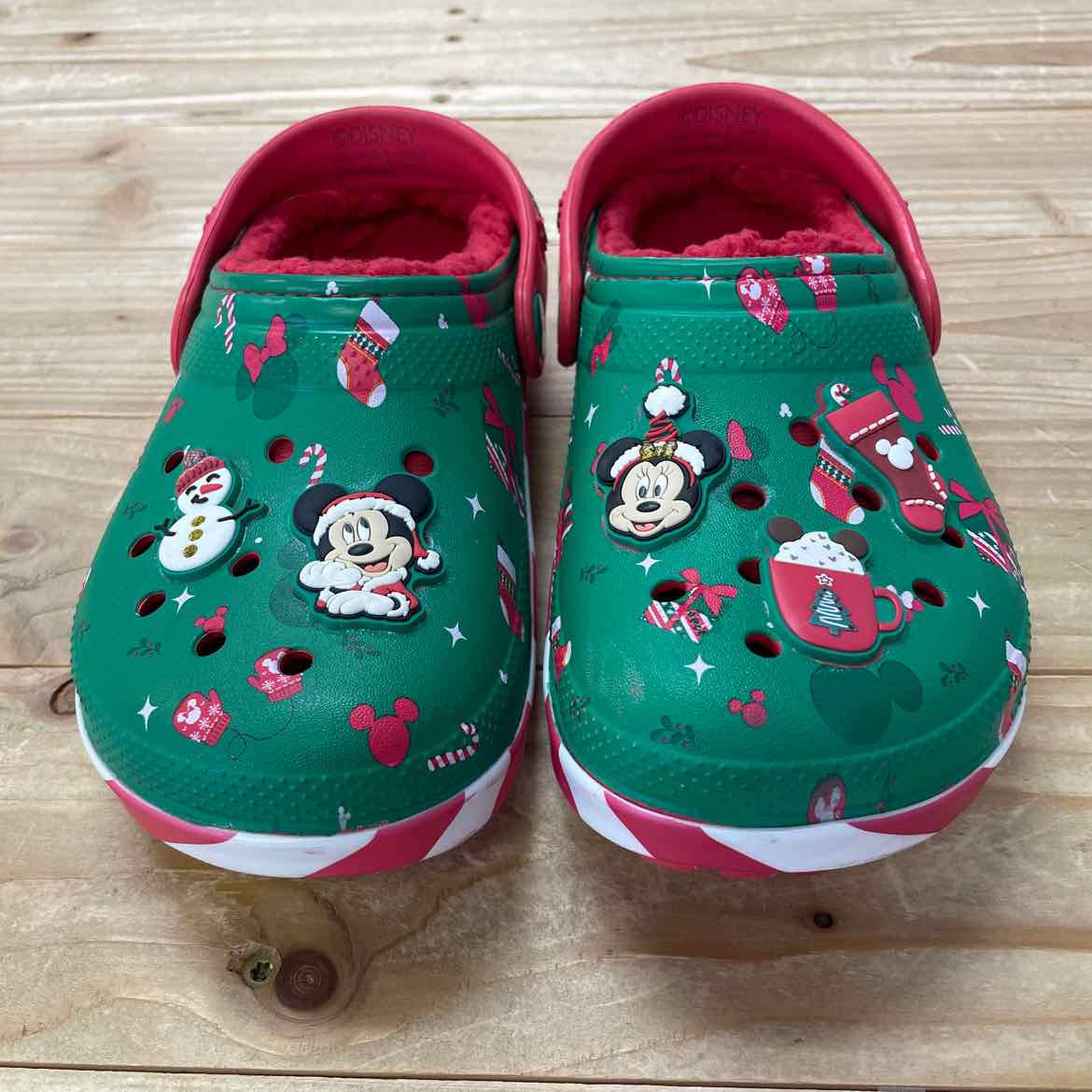 DISNEY CHRISTMAS CROCS J1