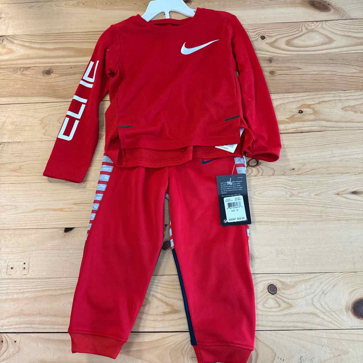 NEW! NIKE RED OUTFIT 2T