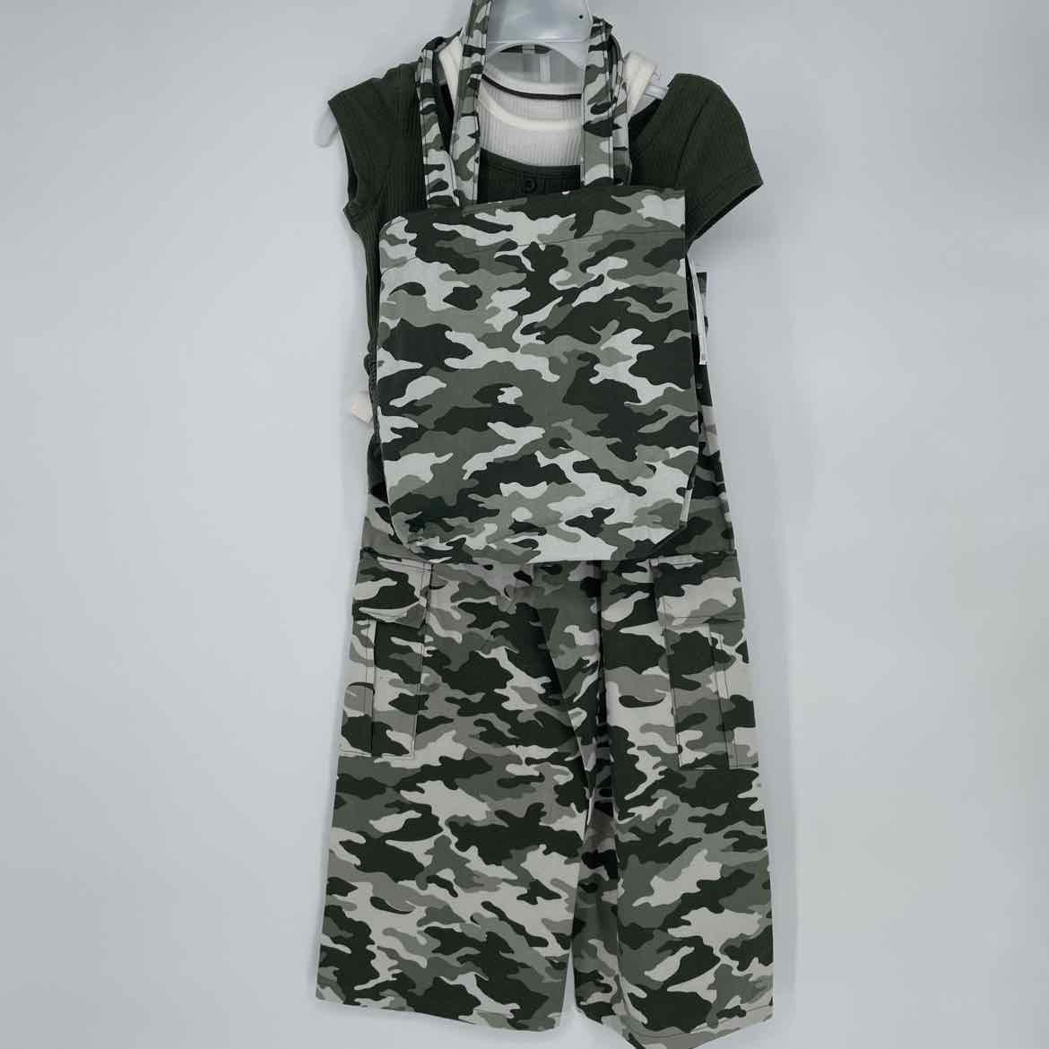 MAX STUDIO OUTFIT 5/6