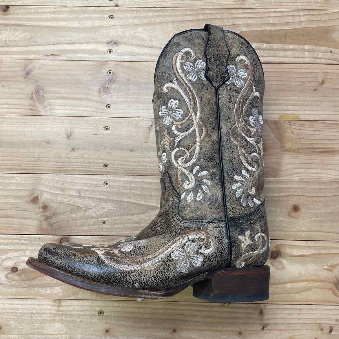 CIRCLE K BOOTS 6.5
