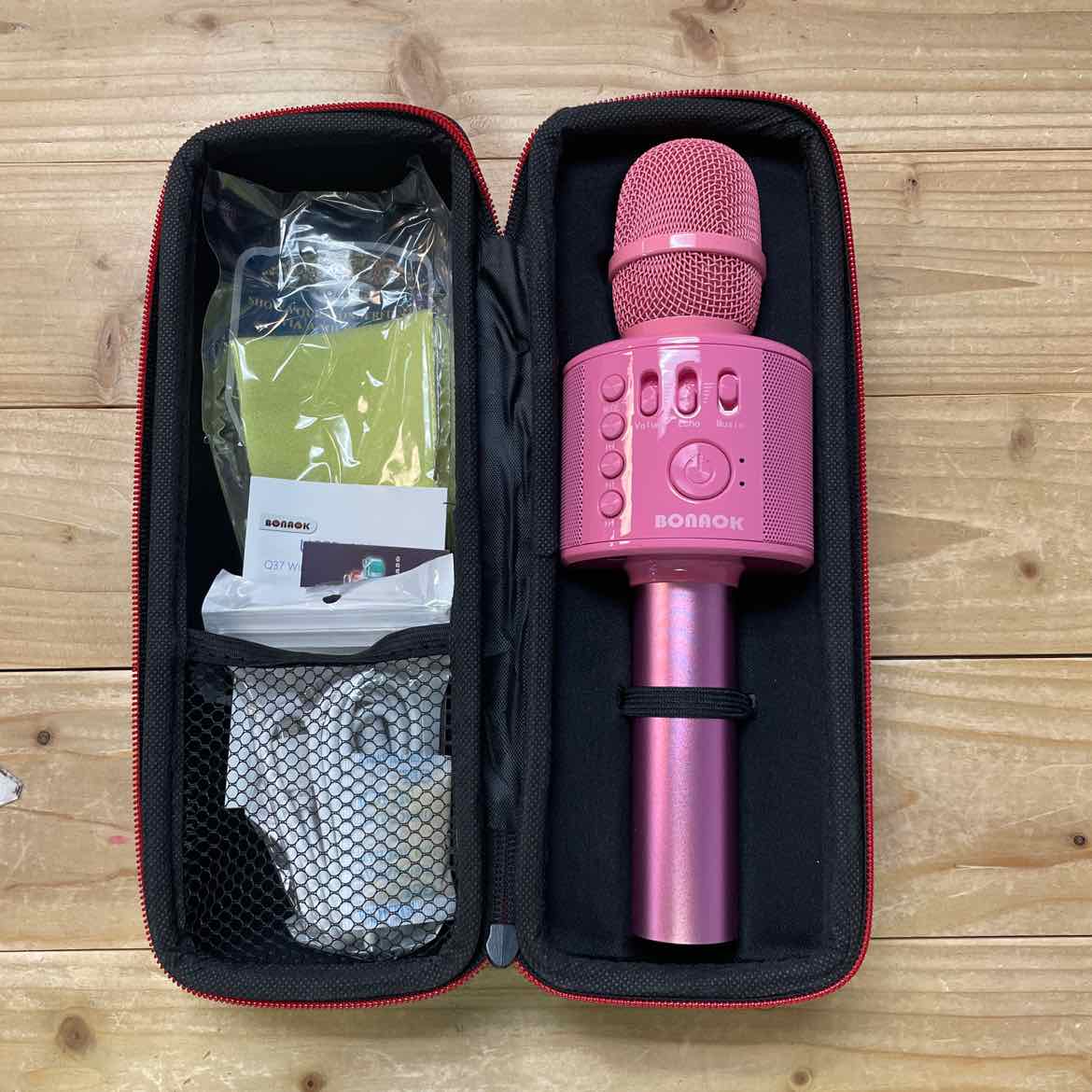 BONAOK BLUETOOTH  KARAOKE MICROPHONE