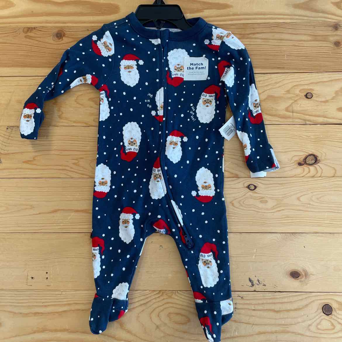 NEW! OLD NAVY SLEEPER 0-3 MOS