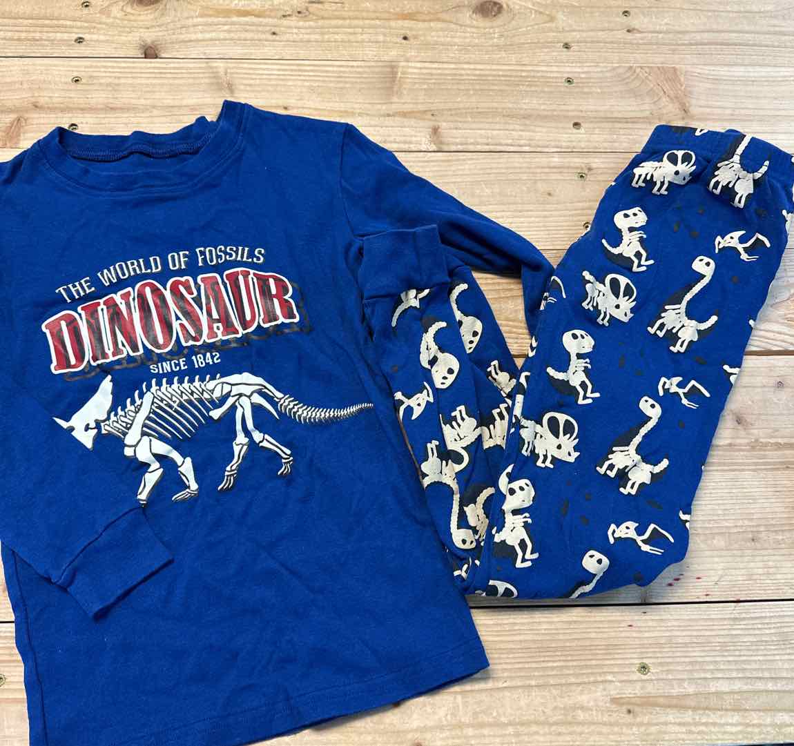 DINO QUEEN PAJAMAS 8